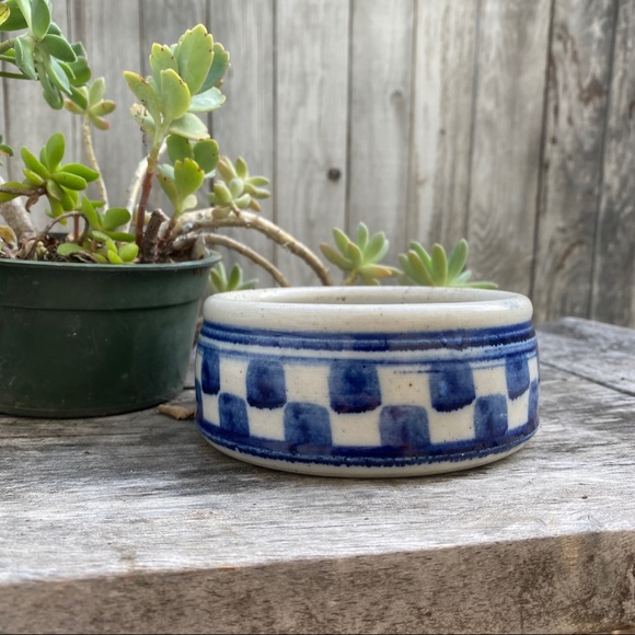 Handmade Ceramic Bowl Dog Dish Circle Catch All - Picture 2 of 6